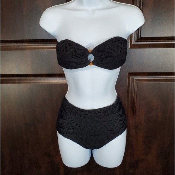 OP Bikini Set - Picture 3 of 10